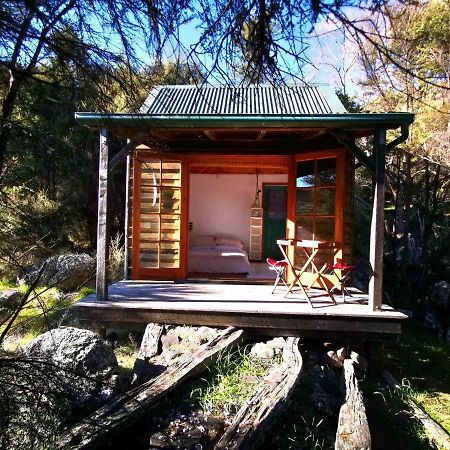 Manaaki Mai, Rustic Retreat Bush Cabin Крайстчерч Екстер'єр фото